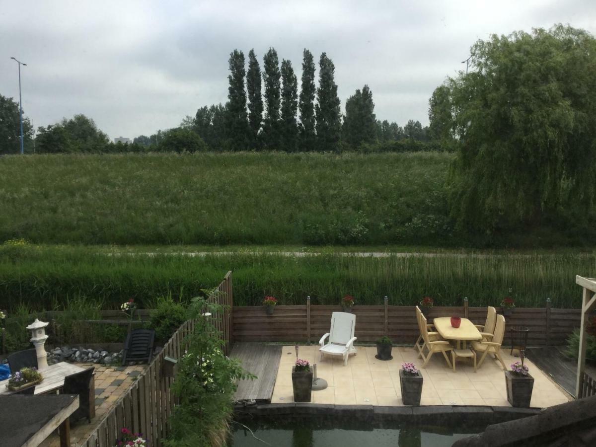 De Randstad Bed & Breakfast Zoetermeer Dış mekan fotoğraf